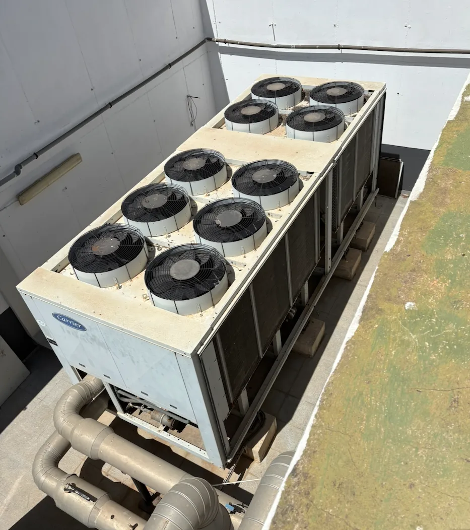 Carrier — foto 1